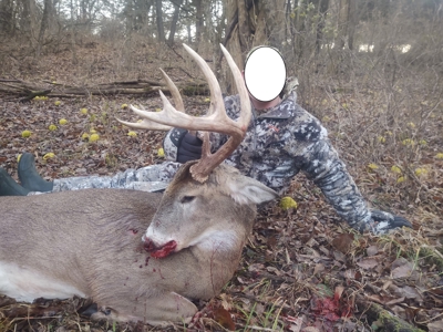 Trophy Class Hunting Property in Southern Iowa - image 11
