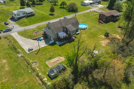 4 BR, 2 BA Home in Bean Station, TN For Sale - image 14