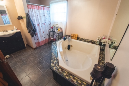 4 BR, 2 BA Home in Bean Station, TN For Sale - image 50