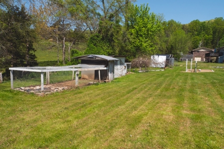 4 BR, 2 BA Home in Bean Station, TN For Sale - image 21