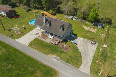 4 BR, 2 BA Home in Bean Station, TN For Sale - image 15