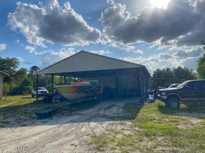 Rare Property Find - Bell Florida! - image 39
