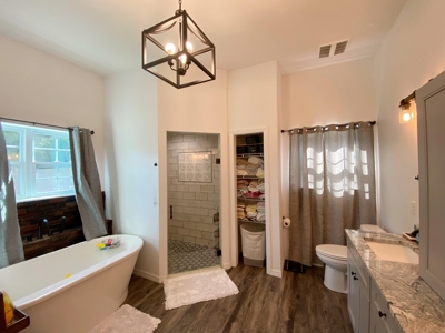 Rare Property Find - Bell Florida! - image 9