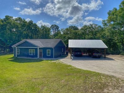 Rare Property Find - Bell Florida! - image 1