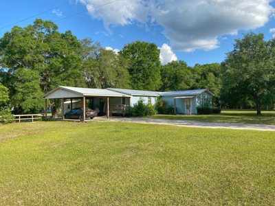 Rare Property Find - Bell Florida! - image 28
