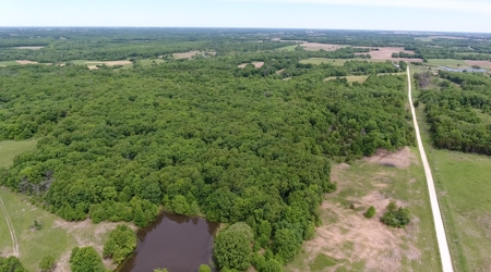 Premier Hunting Tract With Building Site - Macon County, Mo - image 2