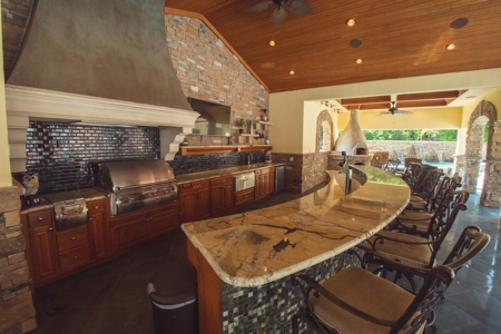 Beautiful Luxury Home with Pool for Sale in Wilkesboro NC! - image 10