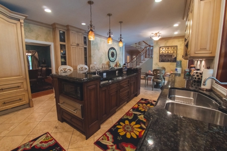 Beautiful Luxury Home with Pool for Sale in Wilkesboro NC! - image 28