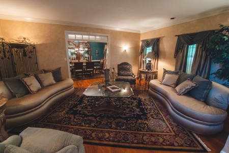 Beautiful Luxury Home with Pool for Sale in Wilkesboro NC! - image 26