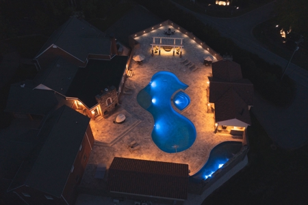 Beautiful Luxury Home with Pool for Sale in Wilkesboro NC! - image 5
