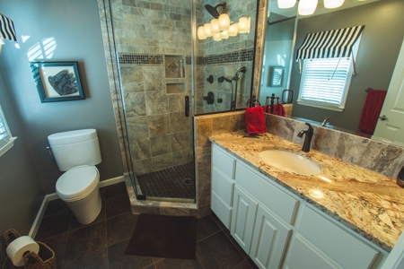Beautiful Luxury Home with Pool for Sale in Wilkesboro NC! - image 33