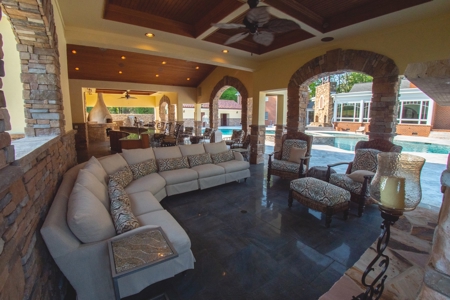 Beautiful Luxury Home with Pool for Sale in Wilkesboro NC! - image 13