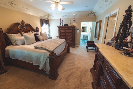 Beautiful Luxury Home with Pool for Sale in Wilkesboro NC! - image 17