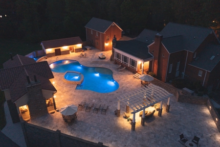 Beautiful Luxury Home with Pool for Sale in Wilkesboro NC! - image 4