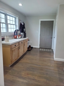 Beautifully Remodeled 3 Bed 2 Bath Home On 5.69 Acres - image 14