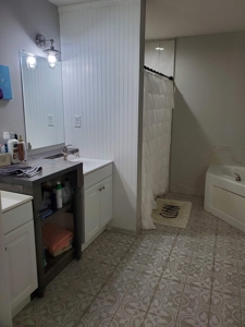 Beautifully Remodeled 3 Bed 2 Bath Home On 5.69 Acres - image 40