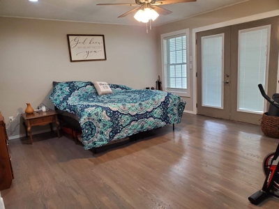 Beautifully Remodeled 3 Bed 2 Bath Home On 5.69 Acres - image 27