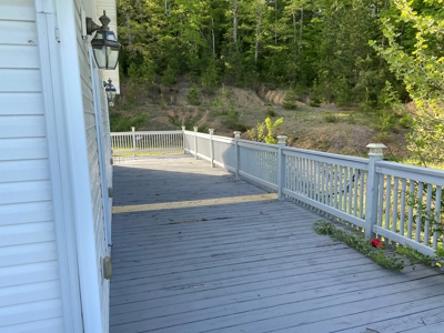 Beautifully Remodeled 3 Bed 2 Bath Home On 5.69 Acres - image 5