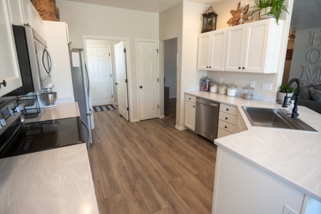 Newer Construction Home For Sale in Mancos, Colorado! - image 19