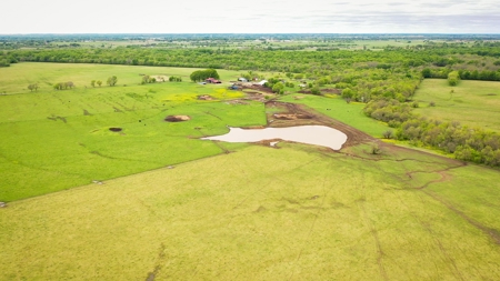 Premier Cattle Ranch Craig County Oklahoma - image 15