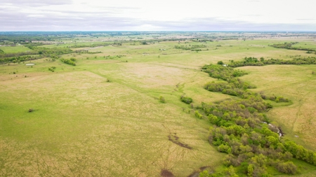 Premier Cattle Ranch Craig County Oklahoma - image 1