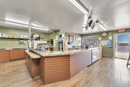 Commercial Property  For Sale Near Elk City, Oklahoma - image 10