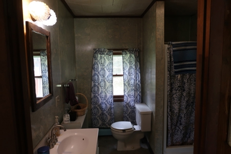 Absolute Real Estate Auction - image 6