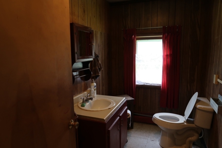 Absolute Real Estate Auction - image 11