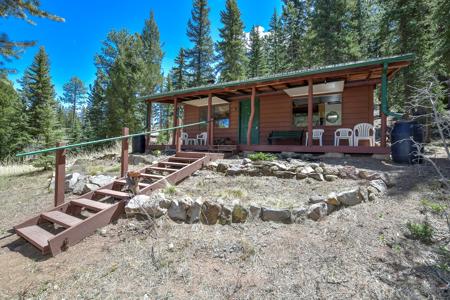 Off Grid Hunting Cabin on 45 Acres Bordering National Forest - image 39