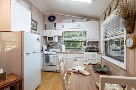 River Home In Hatchbend! Branford Florida! - image 34