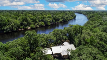 River Home In Hatchbend! Branford Florida! - image 43