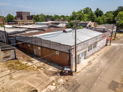 Business & Office Warehouse Building For Sale Paris Texas - image 9
