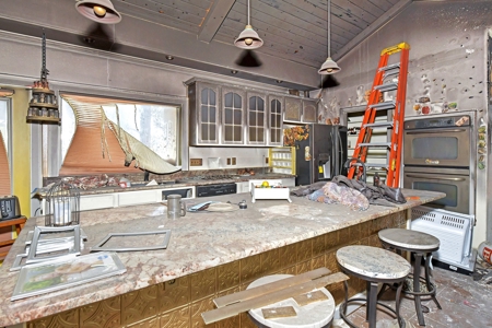 Potential Investment Property for Sale in the Colorado - image 15