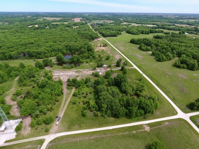 Versatile Tract With Building Sites - Macon County, Mo - image 2