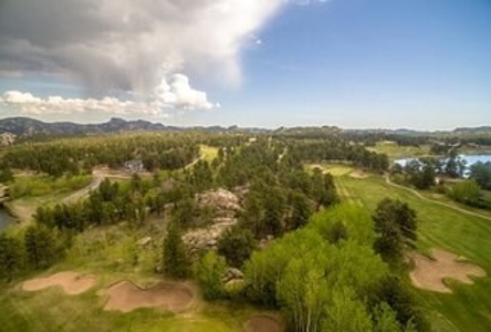 Mountain Retreat - image 1