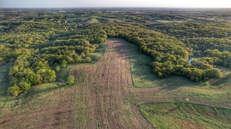 Clarke County, Iowa Great Hunting w/Good Ag & CRP Income - image 30
