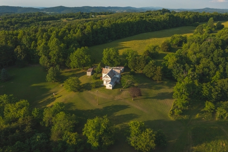 Farmhouse for Sale in Riner VA! - image 42