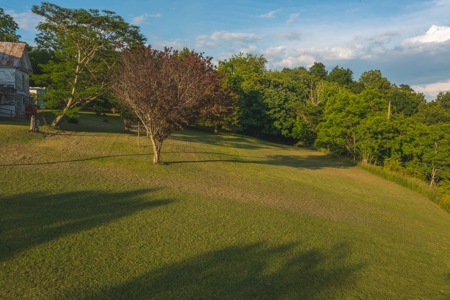 Farmhouse for Sale in Riner VA! - image 43