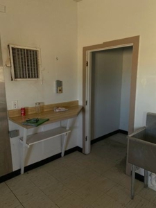 Torrance County Commercial Property in a High Traffic Area - image 7