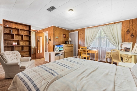 2 Story Home On 5 Acres! Newberry Florida! - image 18