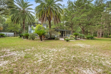 2 Story Home On 5 Acres! Newberry Florida! - image 1