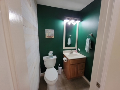 Modern Colonial with Beautiful Gardens - Saint Albans, Maine - image 13