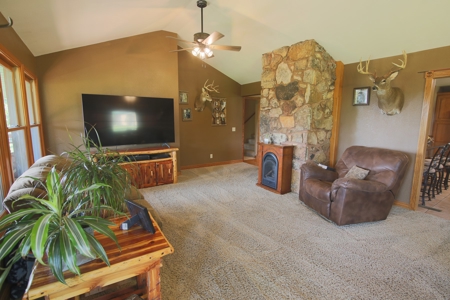 Hunter's Paradise in the MO Ozarks with Home and 200+ acres - image 15
