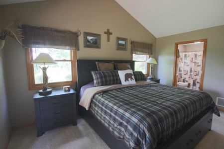 Hunter's Paradise in the MO Ozarks with Home and 200+ acres - image 22