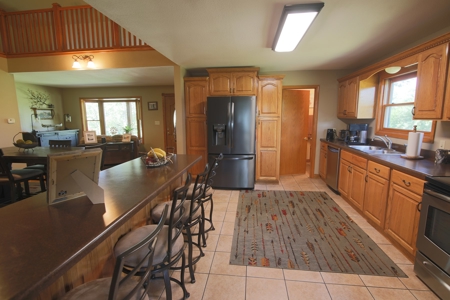 Hunter's Paradise in the MO Ozarks with Home and 200+ acres - image 7