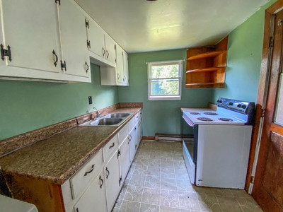 Fixer Upper for Sale in Hillsville VA at Online Auction - image 9