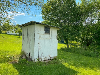 Fixer Upper for Sale in Hillsville VA at Online Auction - image 18