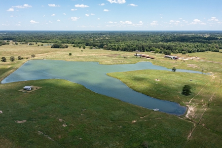 Northeast Texas Ranch For Sale In Bowie County Texas - image 23