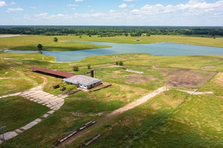 Northeast Texas Ranch For Sale In Bowie County Texas - image 17