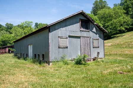 Farm for Sale in Lynnville, Tennessee - image 32